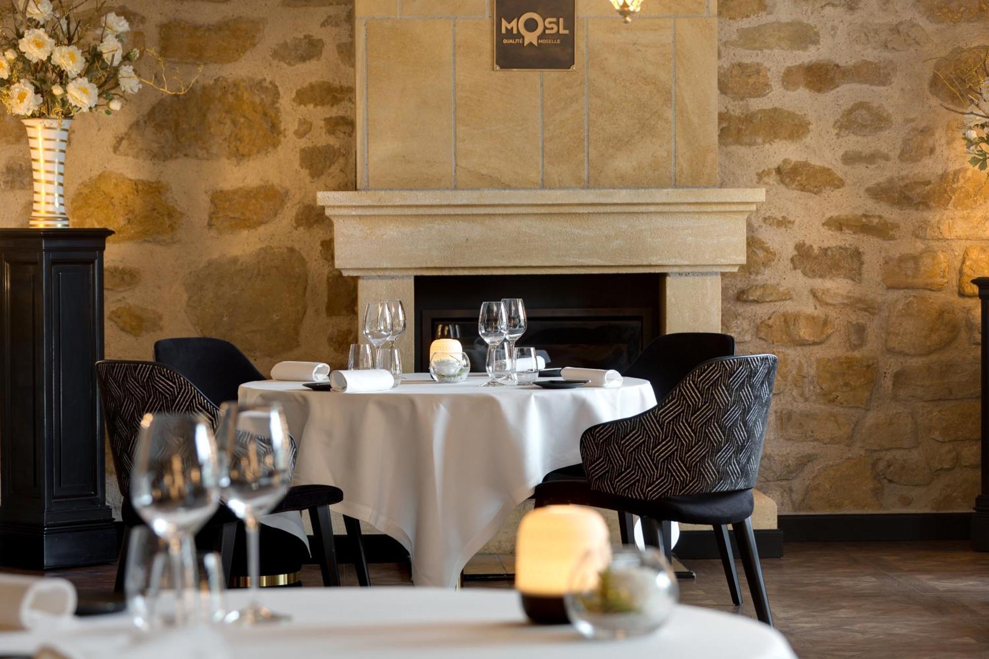 Domaine De La Klauss & Spa, Restaurant Gastronomique Le K Montenach Eksteriør billede